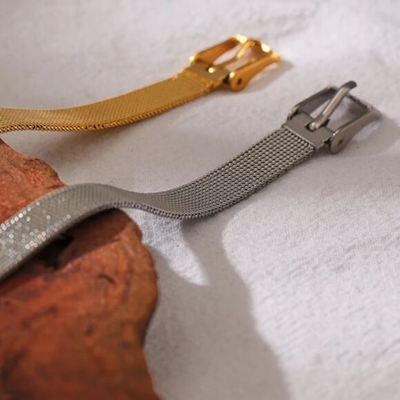 #33 Gold Or Silver Belt Buckle Bracelet - Picture 9 of 10